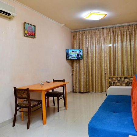 Marina Apartment เยเรวาน ภายนอก รูปภาพ