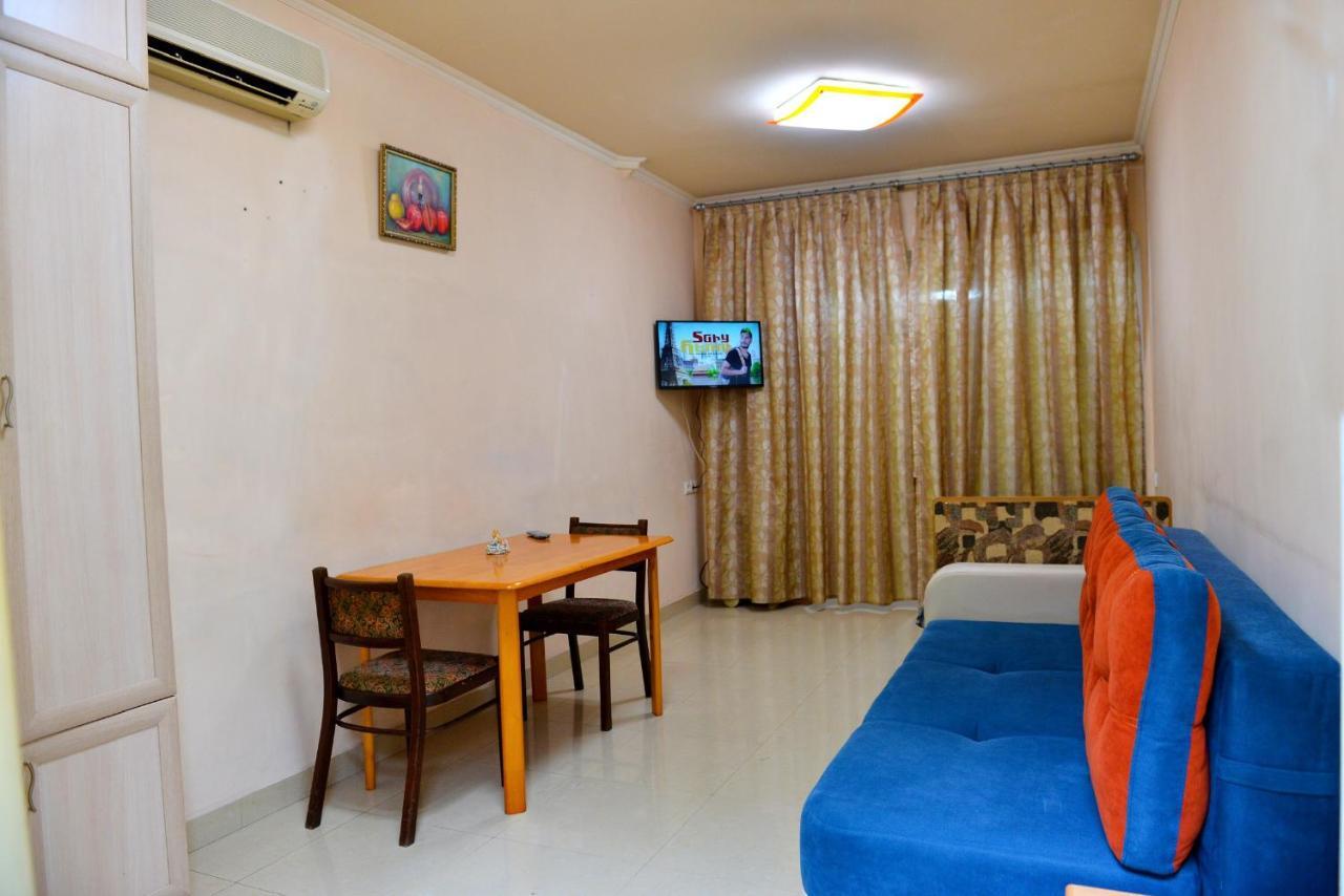 Marina Apartment เยเรวาน ภายนอก รูปภาพ