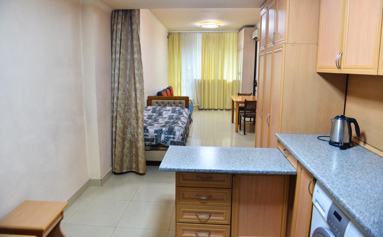 Marina Apartment เยเรวาน ภายนอก รูปภาพ